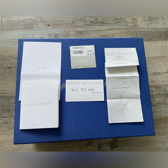 Stuart Weitzman Nudist Patent Leather Heels - Picture 3 of 11